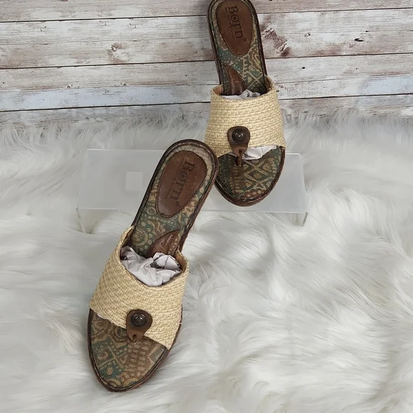 Born, Beige leather straw W62238 wedge platform Thong Sandal Shoes Sz 8/39 - Picture 5 of 7